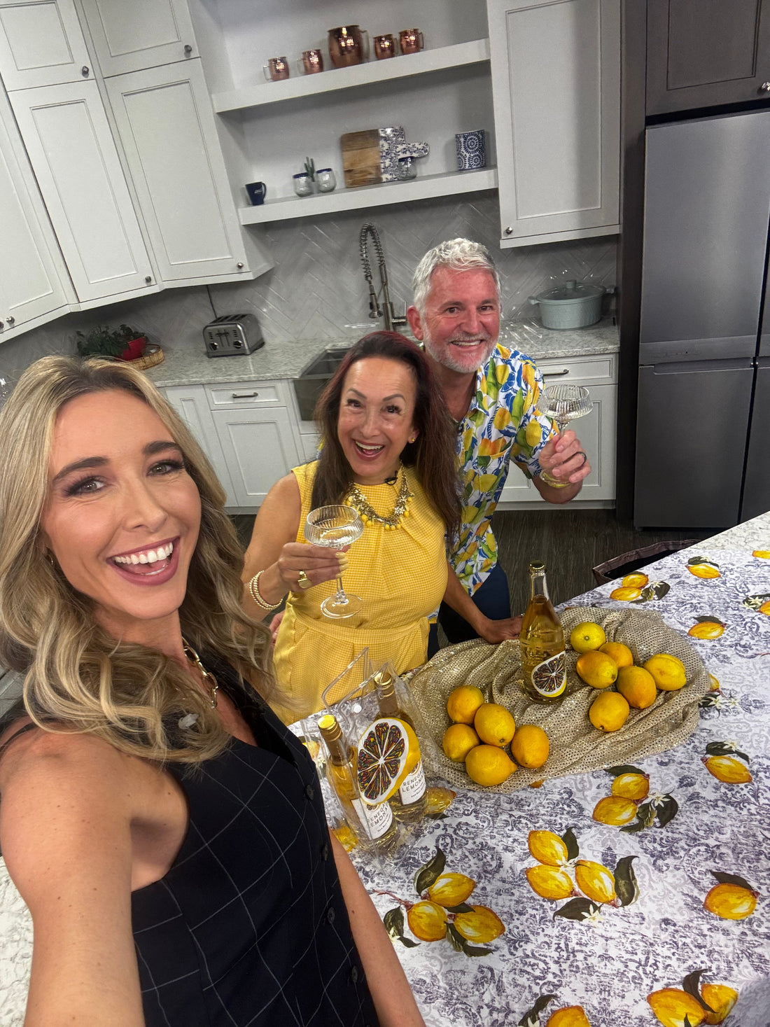 A SPARKLING SUCCESS: RENEGADE LEMONADE WINE SHINES ON QC LIFE! 🍋🥂🥇